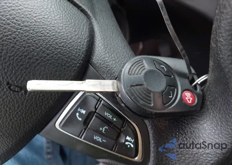 2019 Ford Escape S из США, поврежденный, VIN 1FMCU0F72KUB26292